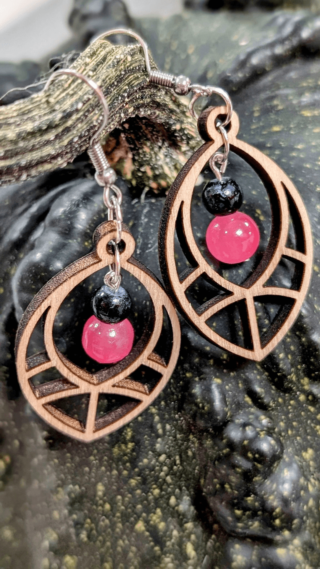 Boucles d'oreilles : feuilles géométriques